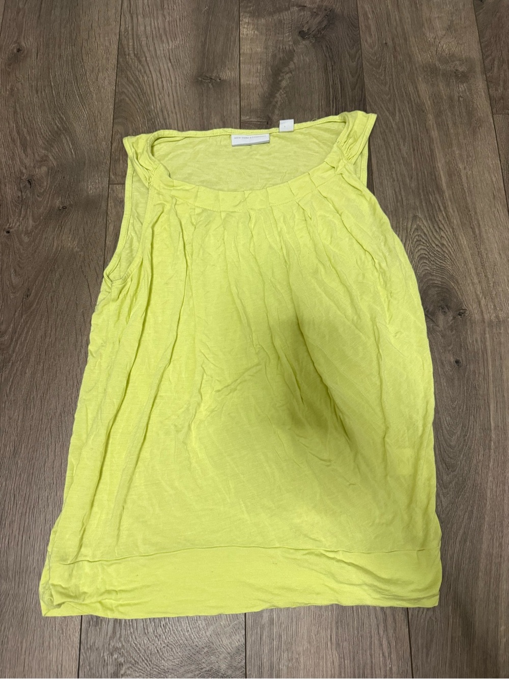 New York & Company Neon Yellow Pleated Sleeveless Tank